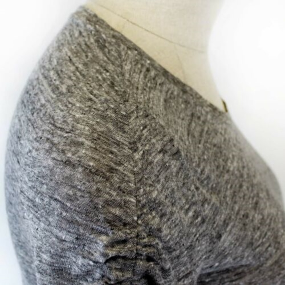 ATHLETA Women Top T Shirt Gray Linen Ruched Tee - Picture 4 of 8